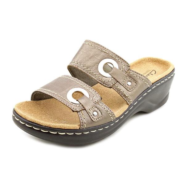 clarks sandals size 9.5