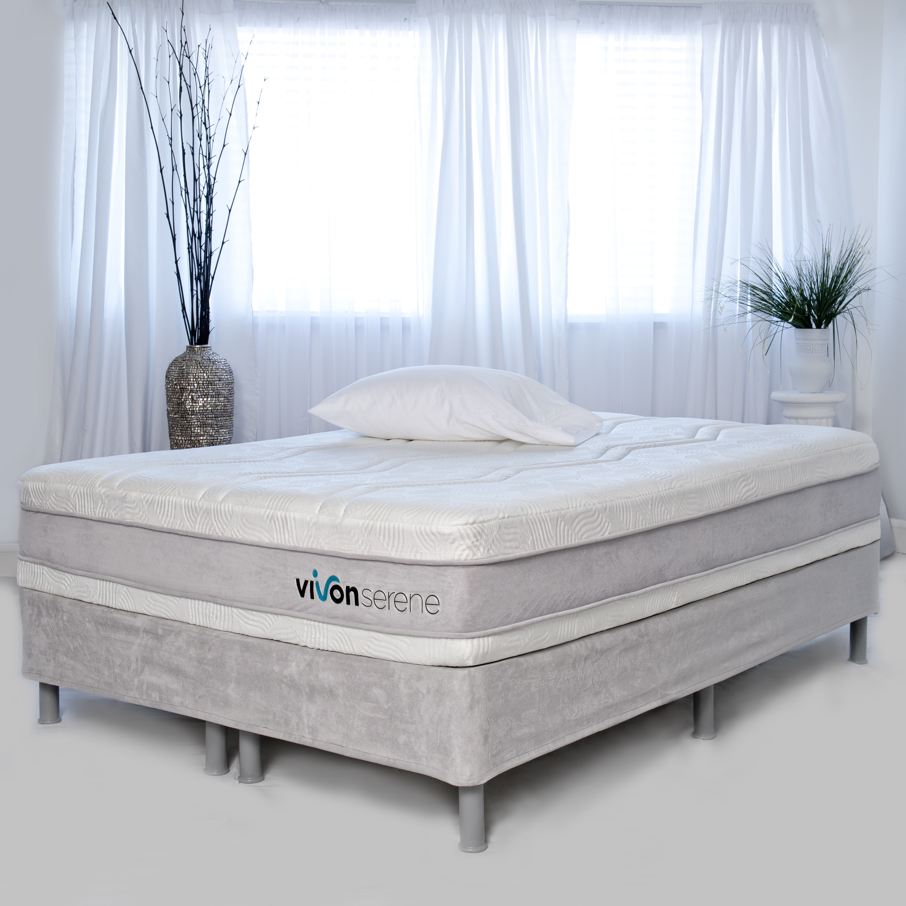 Vivon Serene 13 inch Queen size Gel Memory Foam Mattress