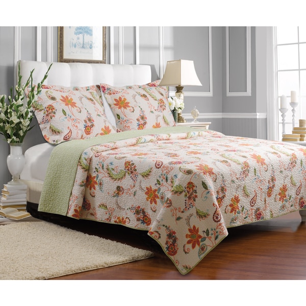 Barcelona Cotton 3 piece Quilt Set Quilts