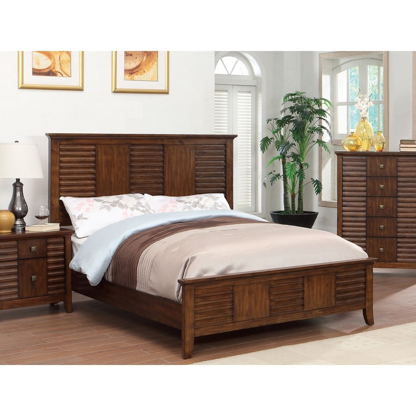 Furniture Of America Tyrenia Walnut Louver Inspired Platform Bed