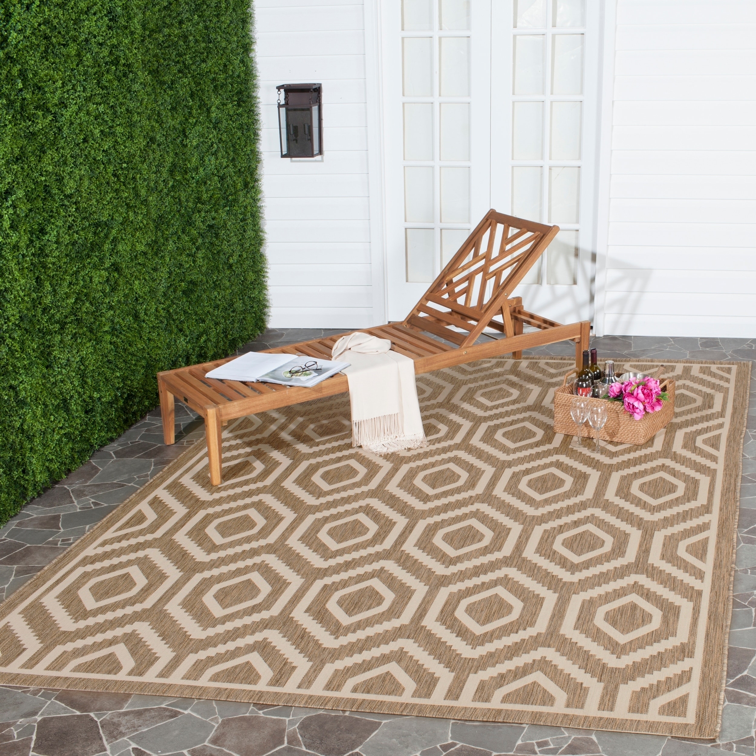 Safavieh Indoor/ Outdoor Courtyard Brown/ Bone Rug (9 X 12)