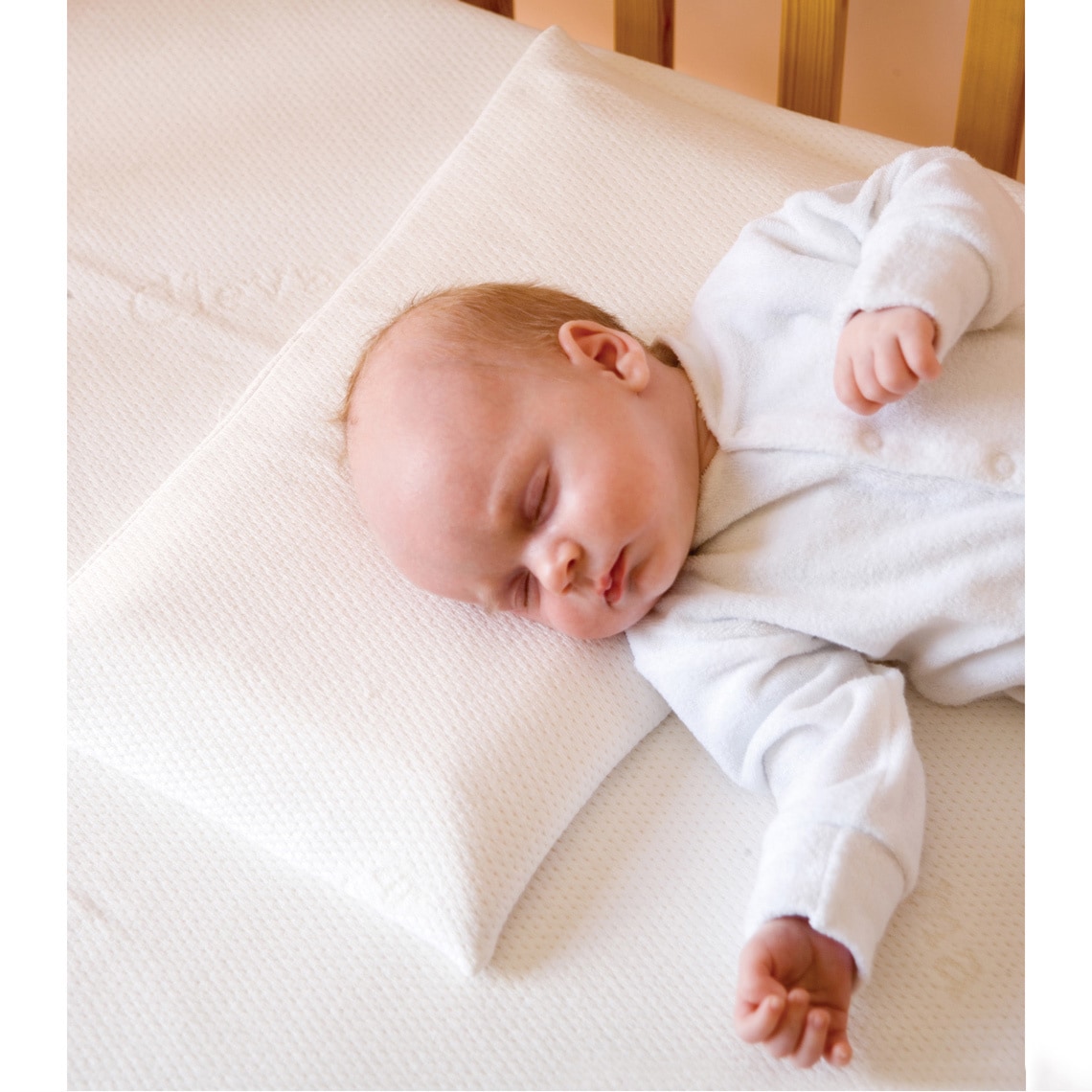 Clevamama baby pillow argos best sale