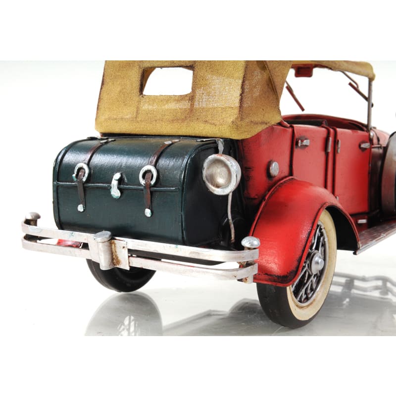 1933 Red Duesenberg J 1:12 Scale Model