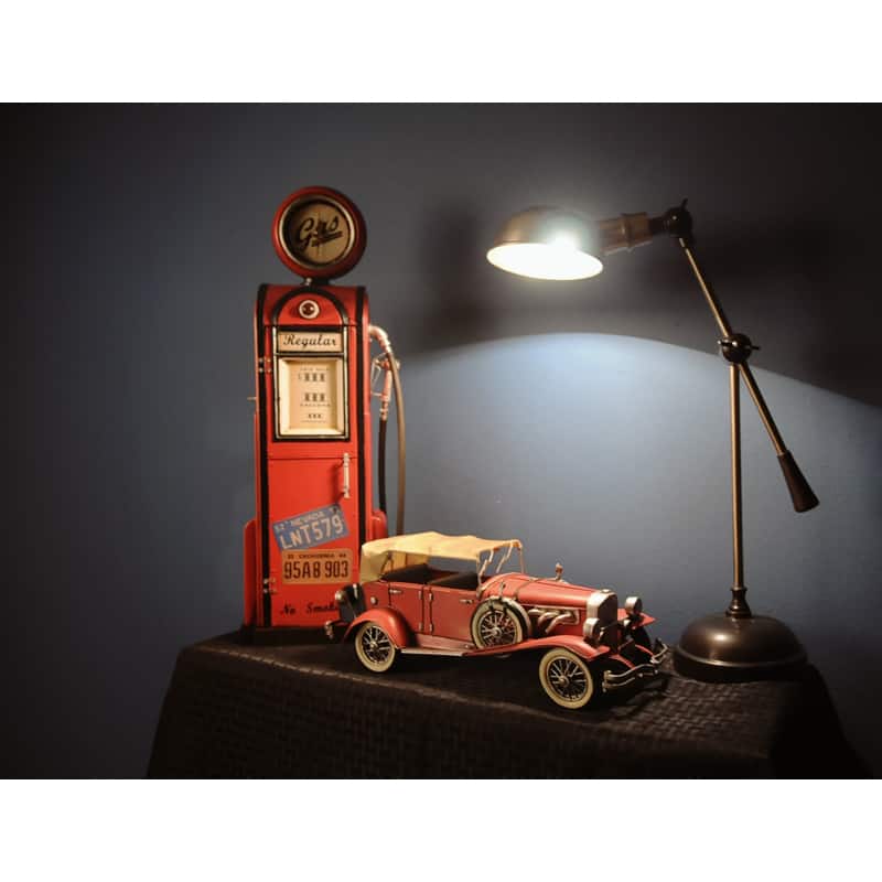 1933 Red Duesenberg J 1:12 Scale Model