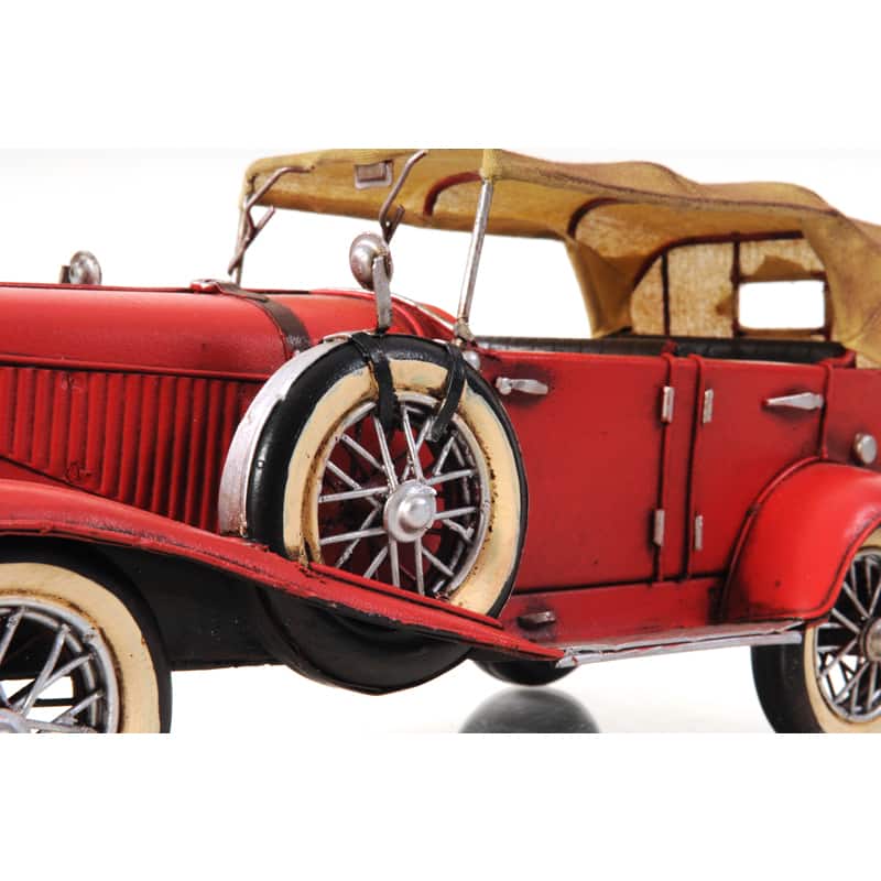 1933 Red Duesenberg J 1:12 Scale Model