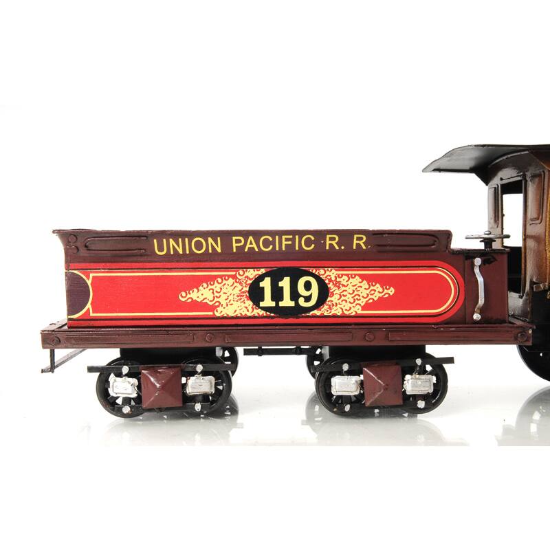 Union Pacific 1:24 Scale Model Steam Locomotive