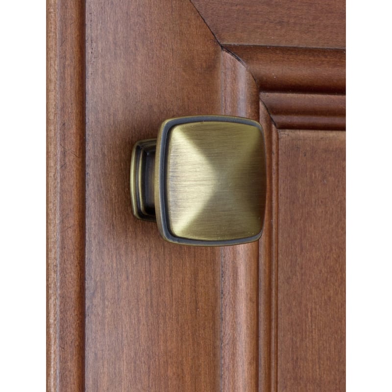 GlideRite 1.25-inch Antique Brass Square Deco Cabinet Knobs (Pack of 10)