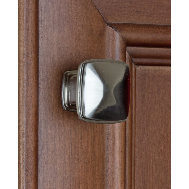 GlideRite 1.25-inch Satin Nickel Square Deco Cabinet Knobs (Pack of 10)