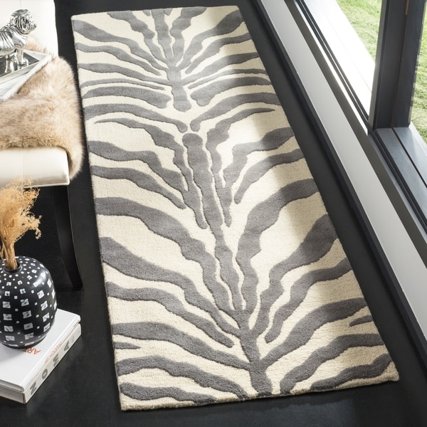 Safavieh Handmade Cambridge Salina Modern Moroccan Wool Rug