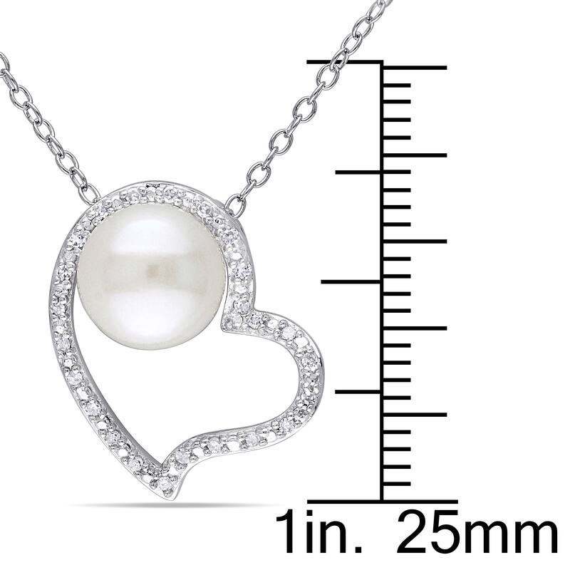 Miadora Sterling Silver Pearl and 1/10ct TDW Diamond Heart Necklace (H-I, I2-I3) (8-8.5 mm)