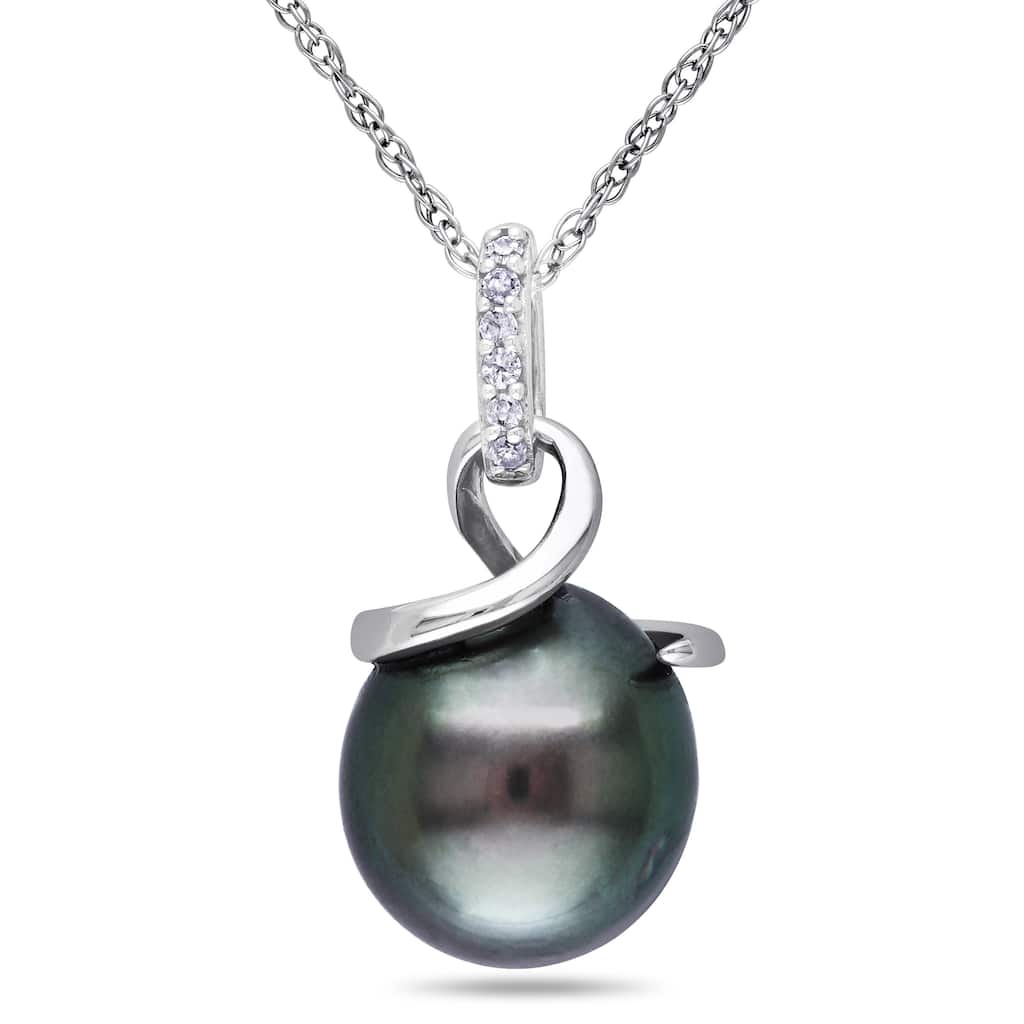 Miadora 10k White Gold Tahitian Pearl and Diamond Accent Necklace (8-8.5 mm)