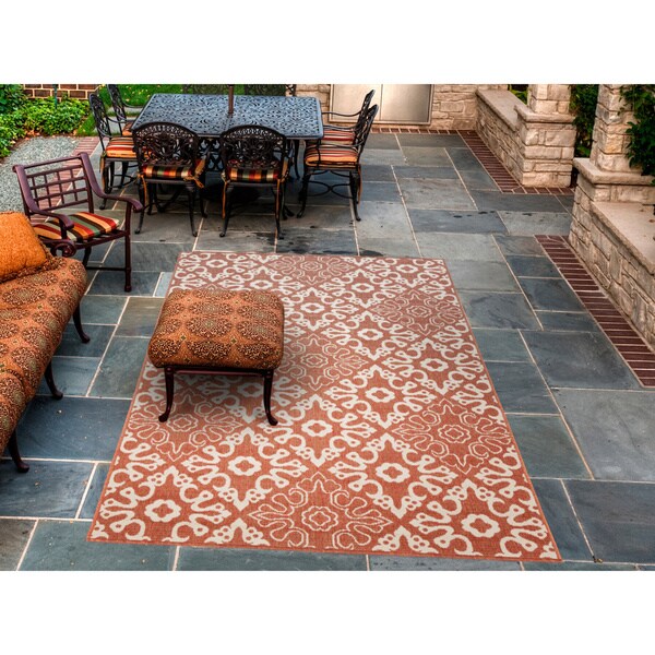 Olivia Contemporary Geometric Indoor/Outdoor Area Rug