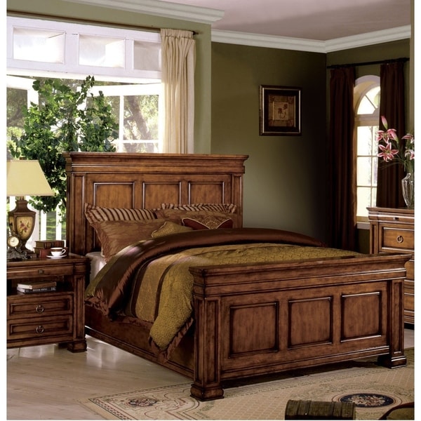 Furniture of America Hiaz Traditional Solid Wood Beveled Panel Bed