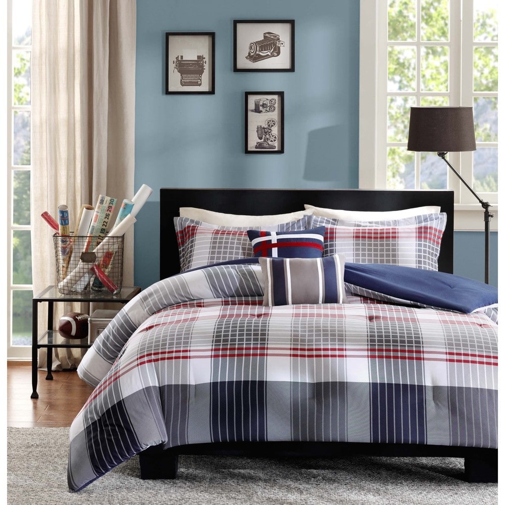 Intelligent Design Harper Blue Comforter Set