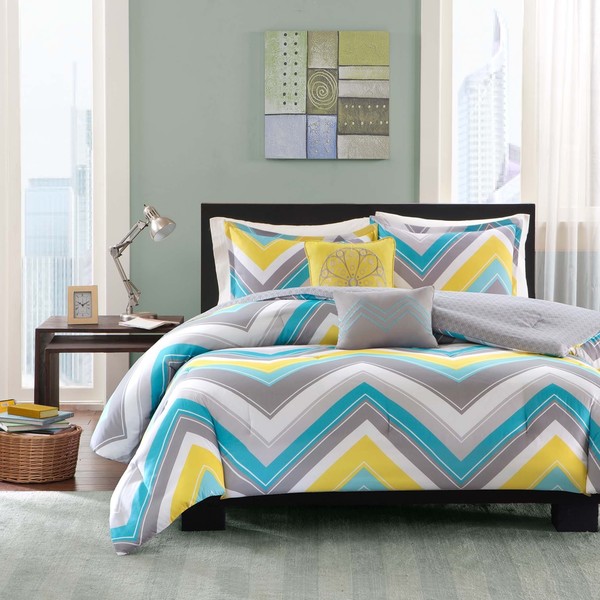 Shop Intelligent Design Ariel Blue Comforter Set Overstock 9239956