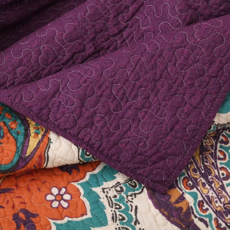 The Curated Nomad Horsdal 100% Cotton Paisley Norvana Quilt Set