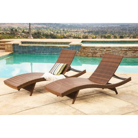 Abbyson Palermo Outdoor Brown Wicker Chaise Lounge (Set of 2)