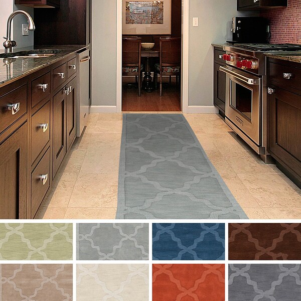 Hand-Woven Amy Tone-on-Tone Lattice Wool Rug (2'3 x 10') - 2'3 x 10'
