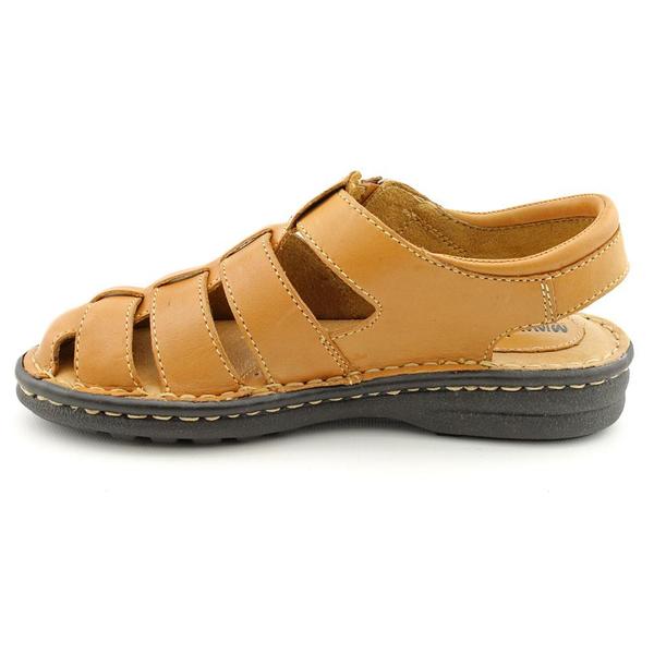 narrow closed toe sandals