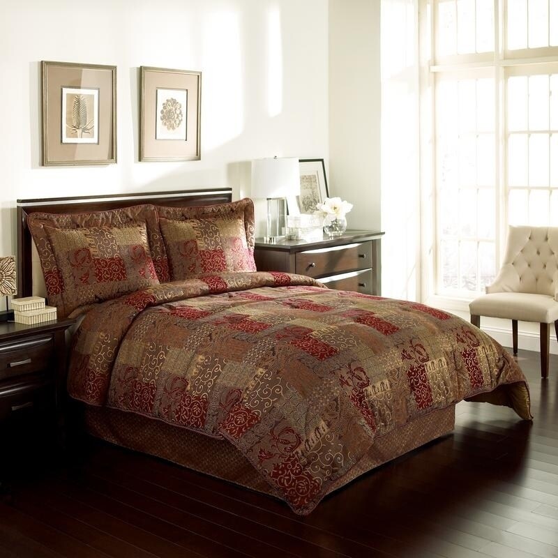 Croscill Galleria Red Opulent Chenille Jacquard Woven 4-Piece Comforter ...