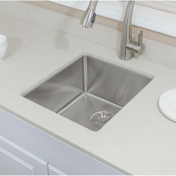 Wells Sinkware Chef's Collection 17-inch 16-gauge Undermount Stainless Steel Bar Sink
