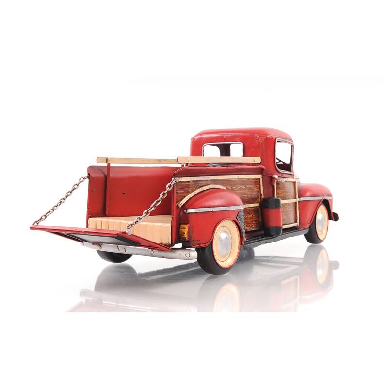 1942 Fords Pickup 1:12 Scale Model