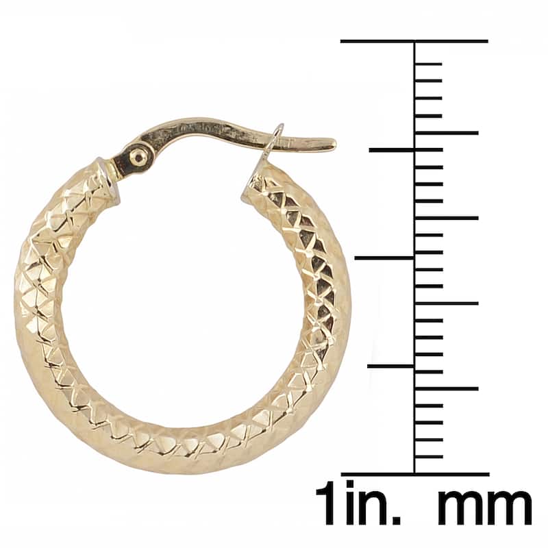 Fremada 10k Yellow Gold 3x15-mm Diamond-cut Round Hoop Earrings