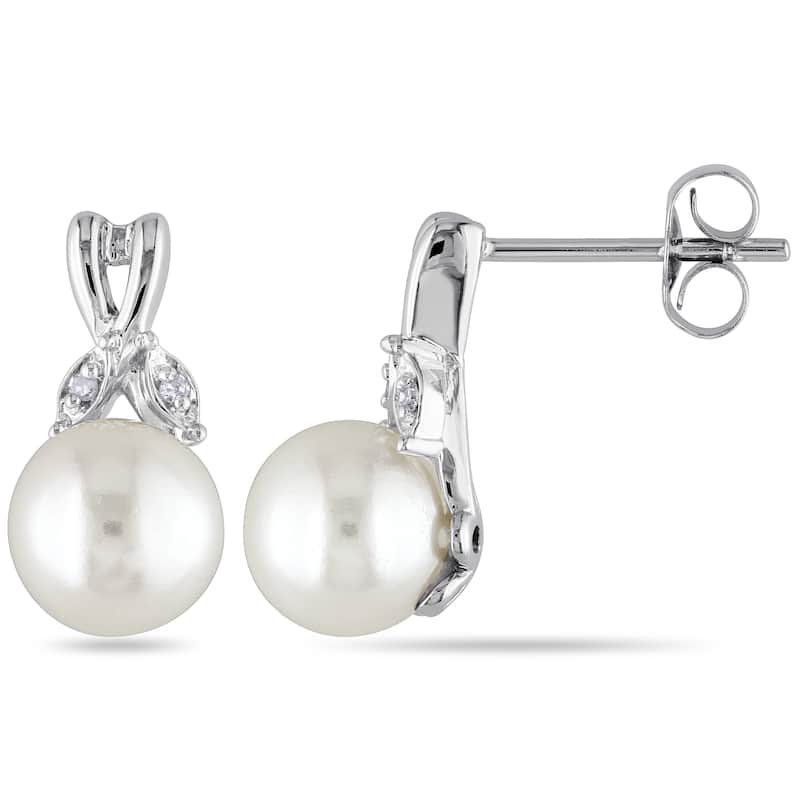 Miadora 10k White Gold Cultured Freshwater Pearl and Diamond Accent Earrings (7-8 mm)