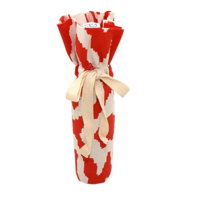 Handmade Red Overscale Ikat Wine Bag (India)