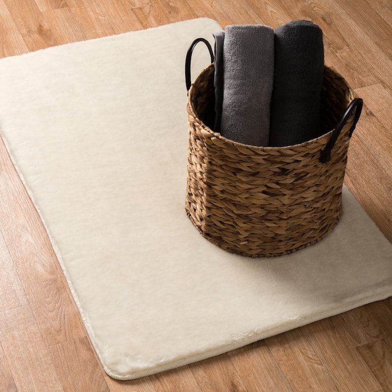 Hampton Plush Bath Rug