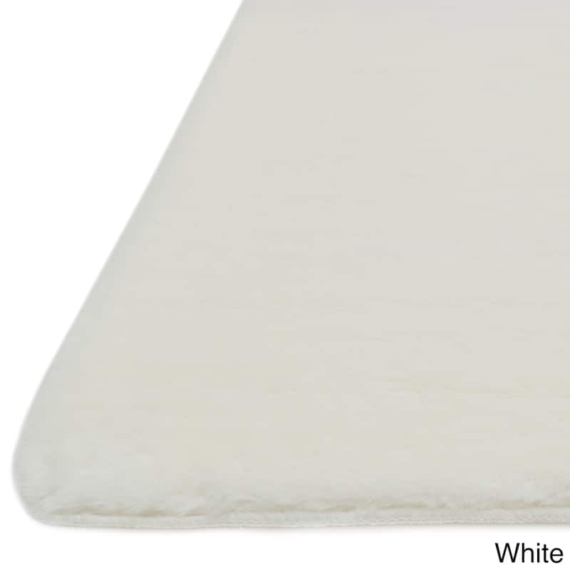 Hampton Plush Bath Rug