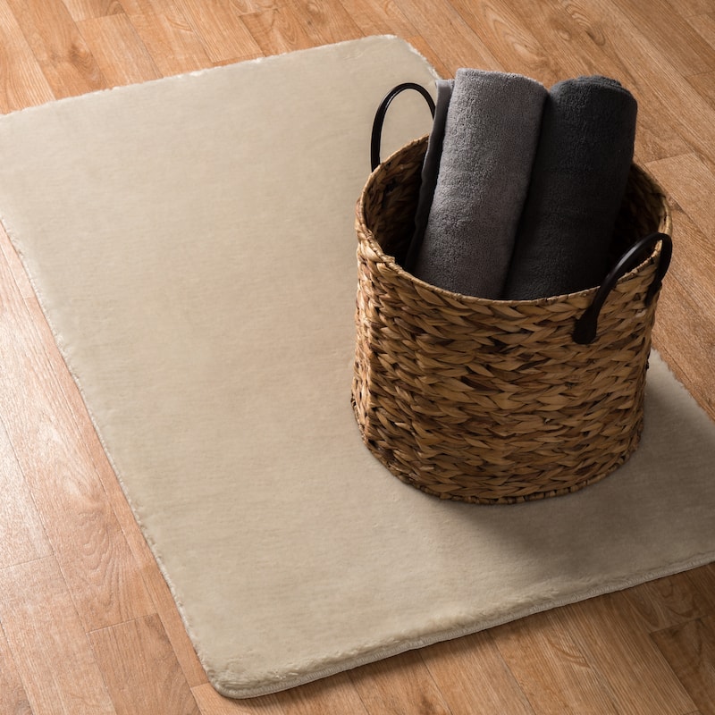 Hampton Plush Bath Rug
