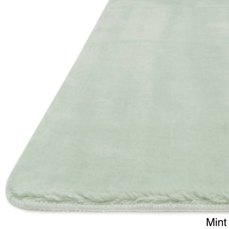 Hampton Plush Bath Rug