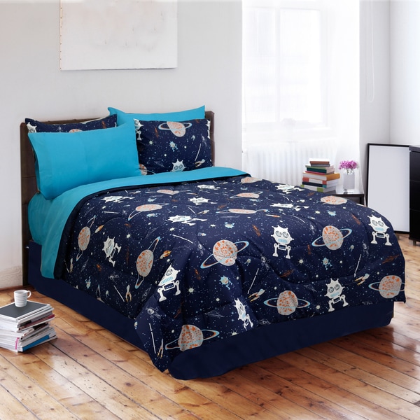 Shop Veratex Glow in the Dark Galaxy Invaders 3-piece Comforter Set ...