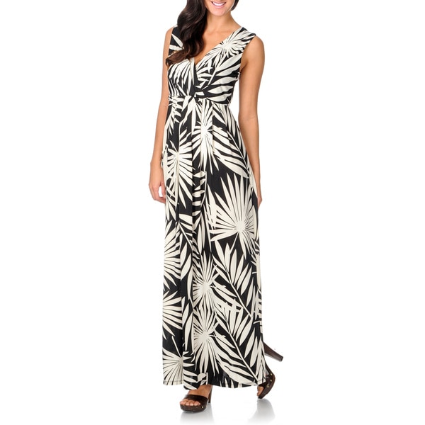 Shop La Cera Women's Black/ White Tropical Leaf Maxi Dress - Free ...