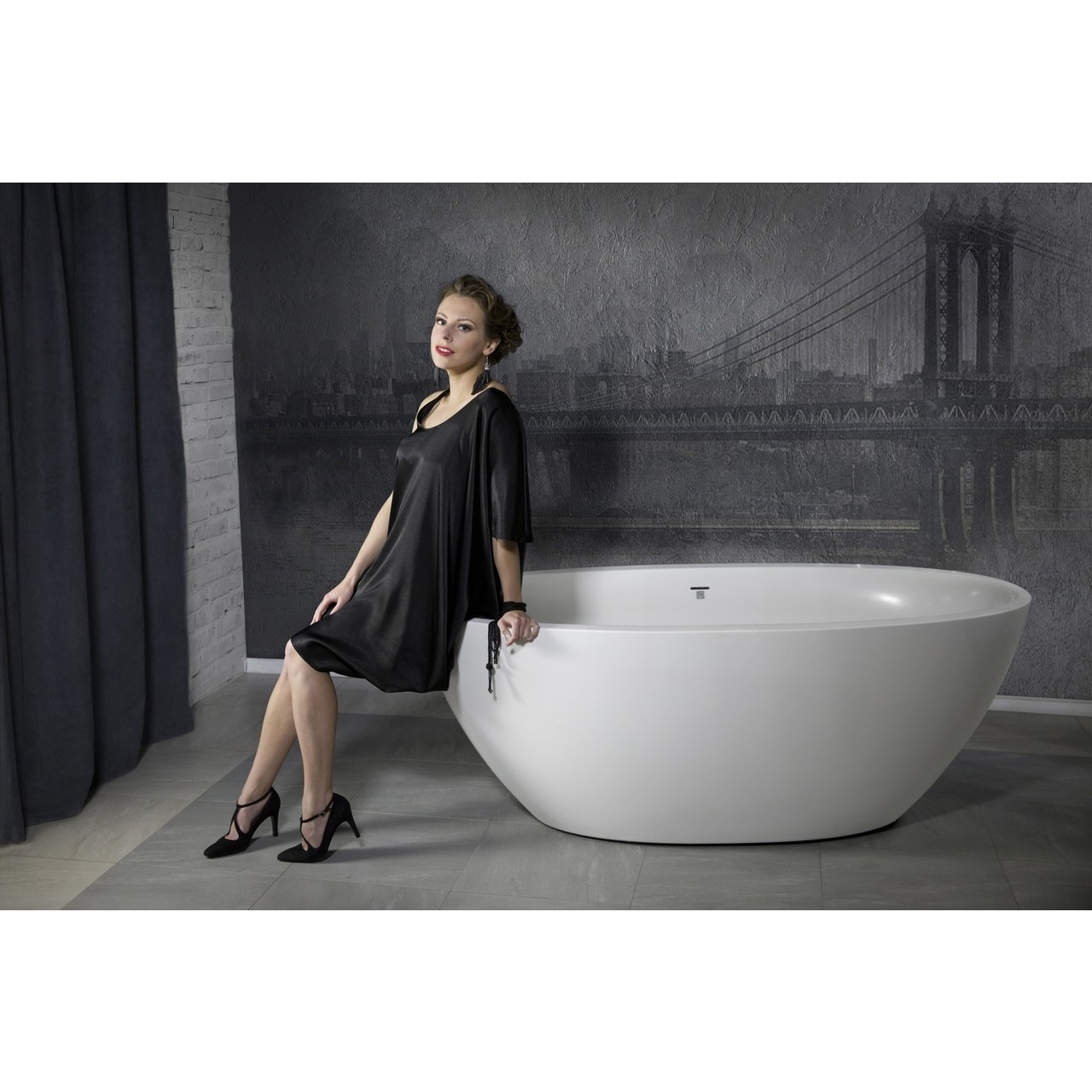 Aquatica Sensuality Mini Freestanding Solid Surface Bathtub - Matte White