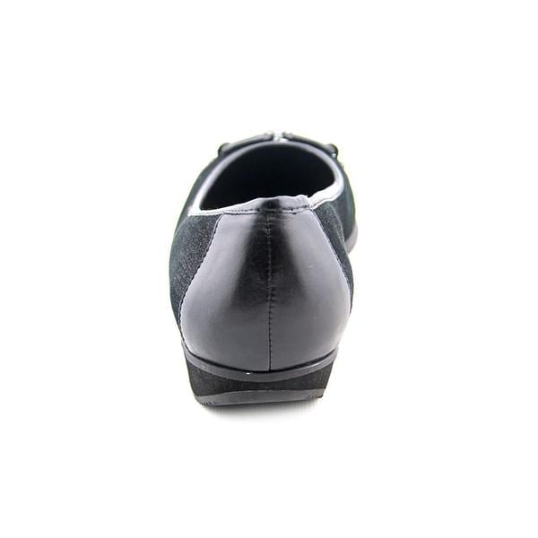vaneli shoe company