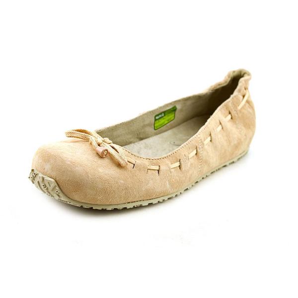 ahnu ballet flats