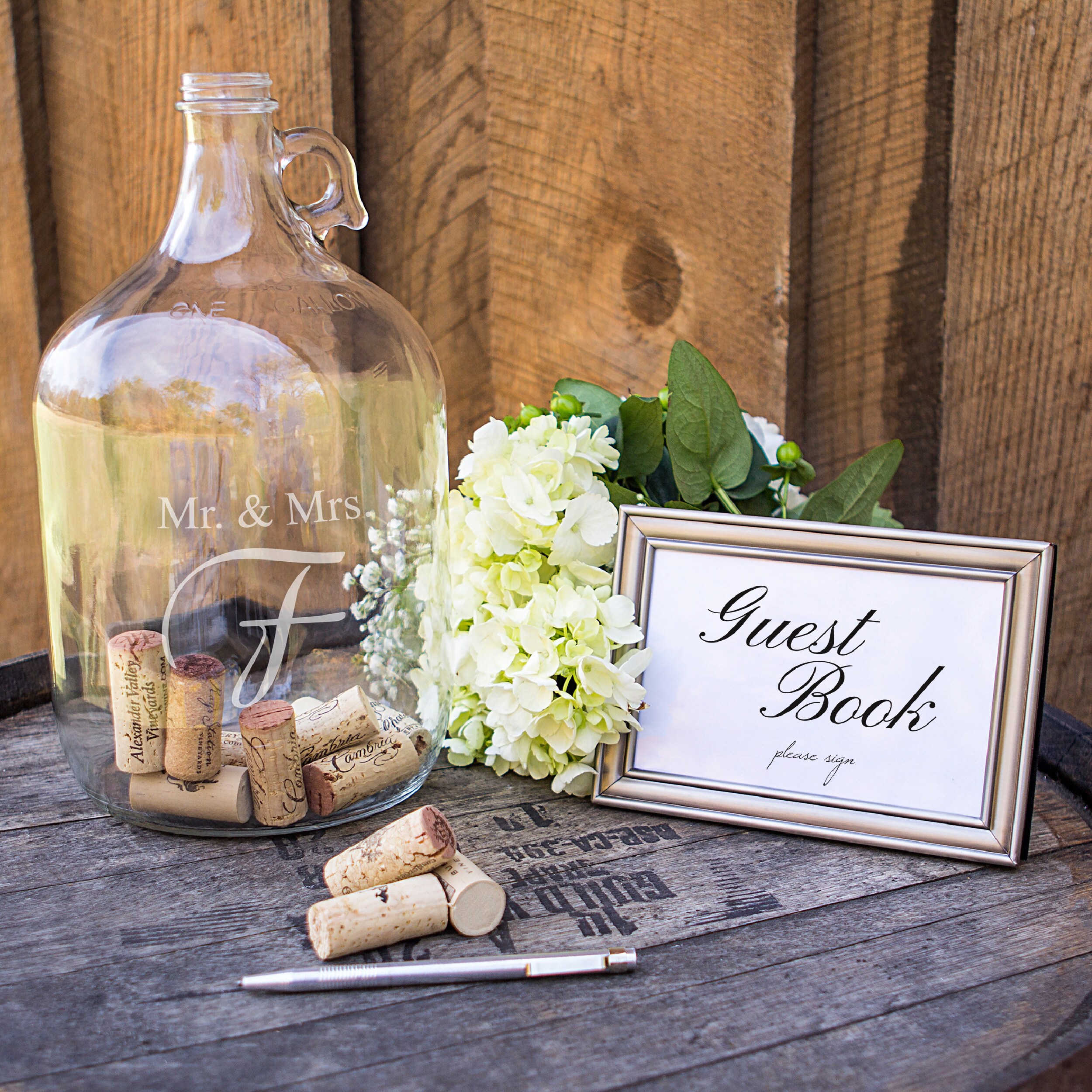 Wedding Wedding Essentials Find Great Wedding Planning Deals