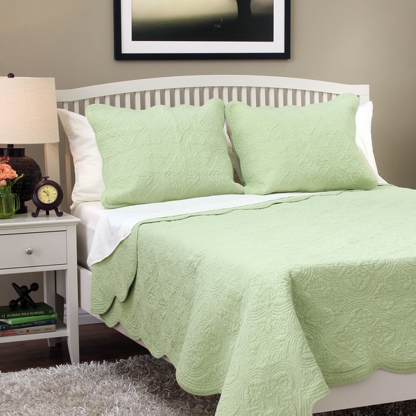 Copper Grove Sagano Blantyre Scalloped Edge Cotton 3-piece Quilt Set. Opens flyout.