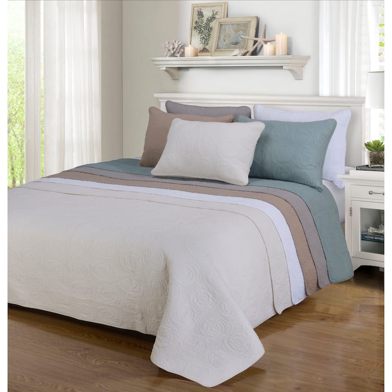 Superior Cotton Vintage Rose Reversible Quilt and Sham Set