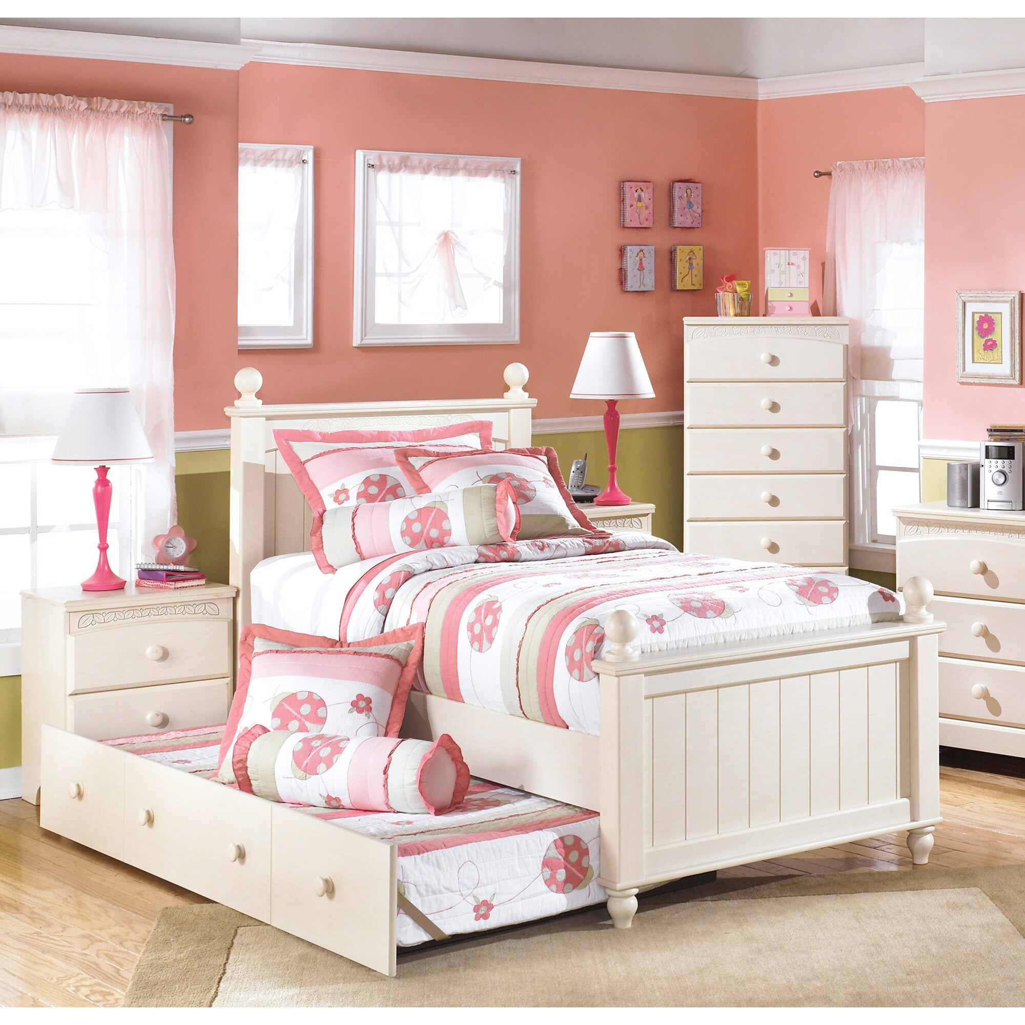 Shop Signature Design By Ashley Cottage Retreat Cream Poster Bed