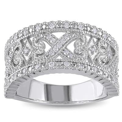 Miadora Sterling Silver 1/4ct TDW Diamond Heart Band