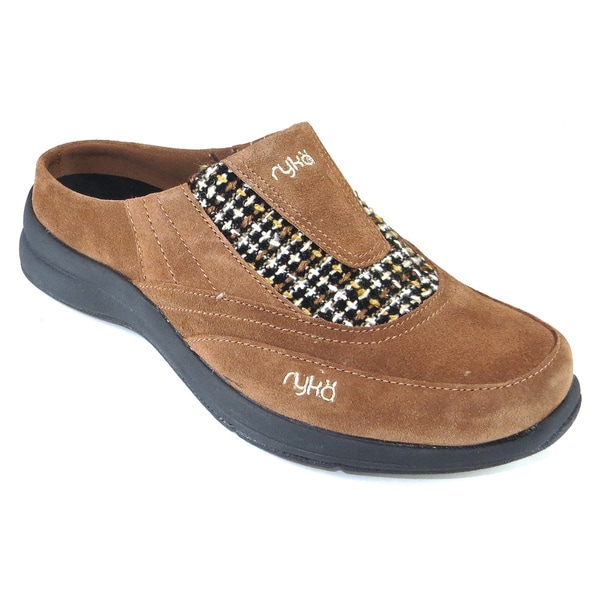 DimeCity Womens Marquette Embroidered Slip on Mules