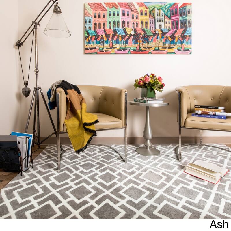 Alexander Home Woven Microfiber Contemporary Trellis Rug