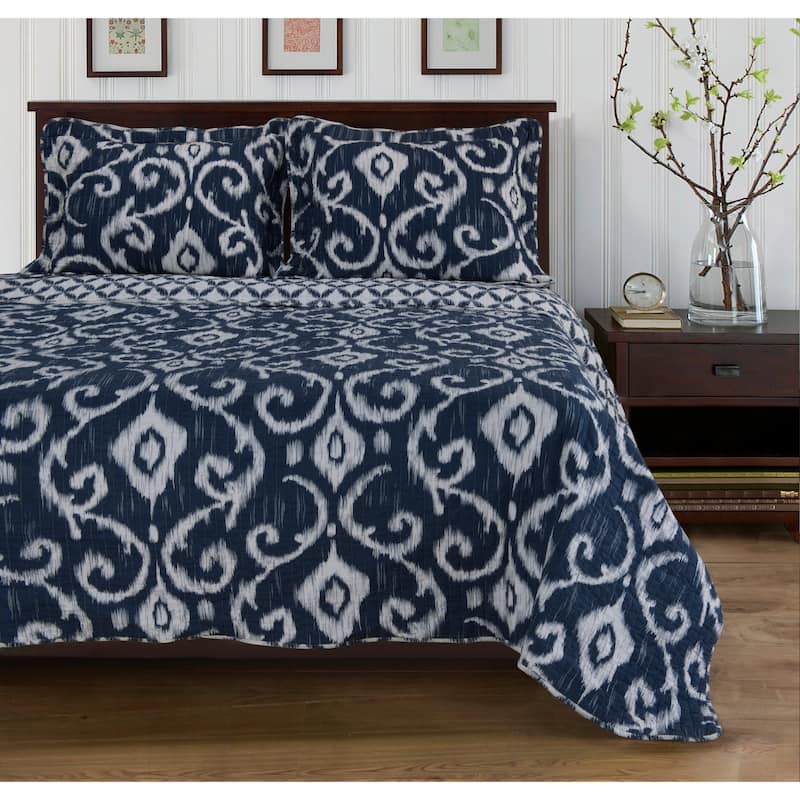 Superior Cotton Traditional Reversible Quilt and Sham Set