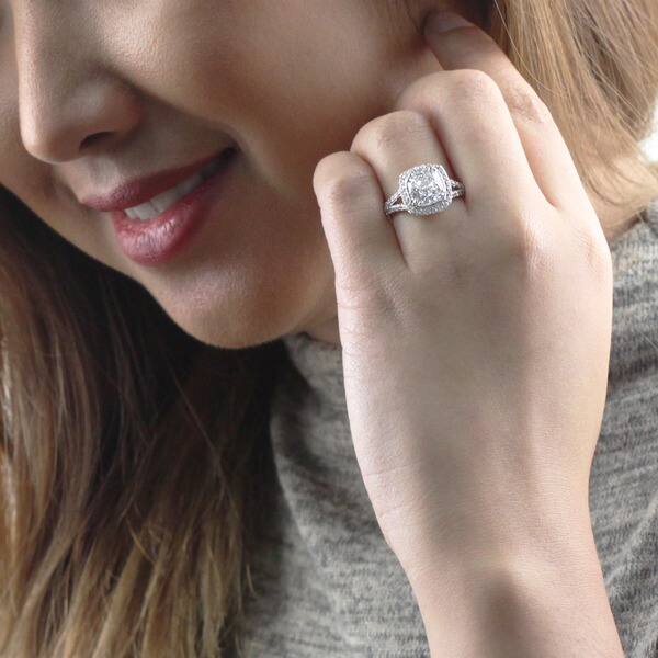 Shop Auriya 4 1 3ctw Cushion Cut Halo Diamond Engagement Ring 18