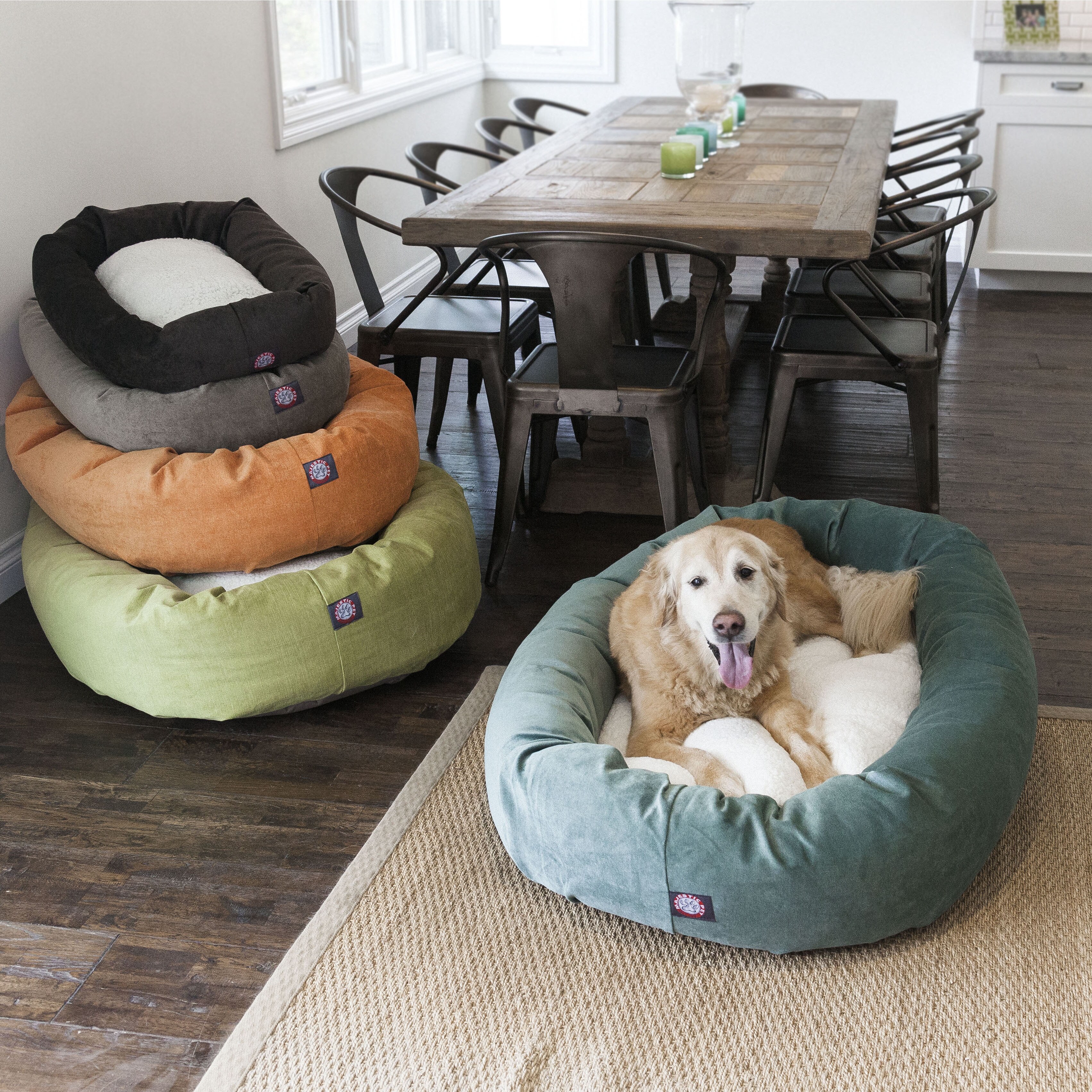 Sherpa bagel shop dog bed