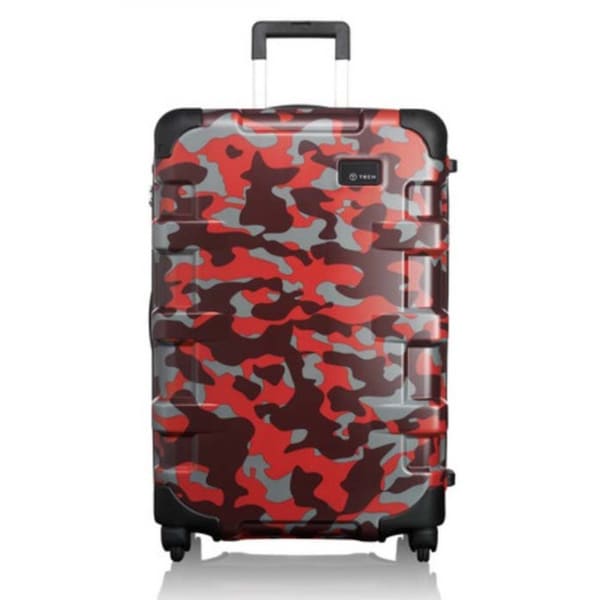 luggage with recessed spinner wheels