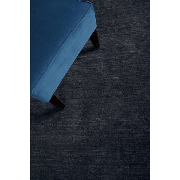 Grand Bazaar Hand Woven 100-percent Wool Pile Celano Rug in Charcoal 5' x 8'